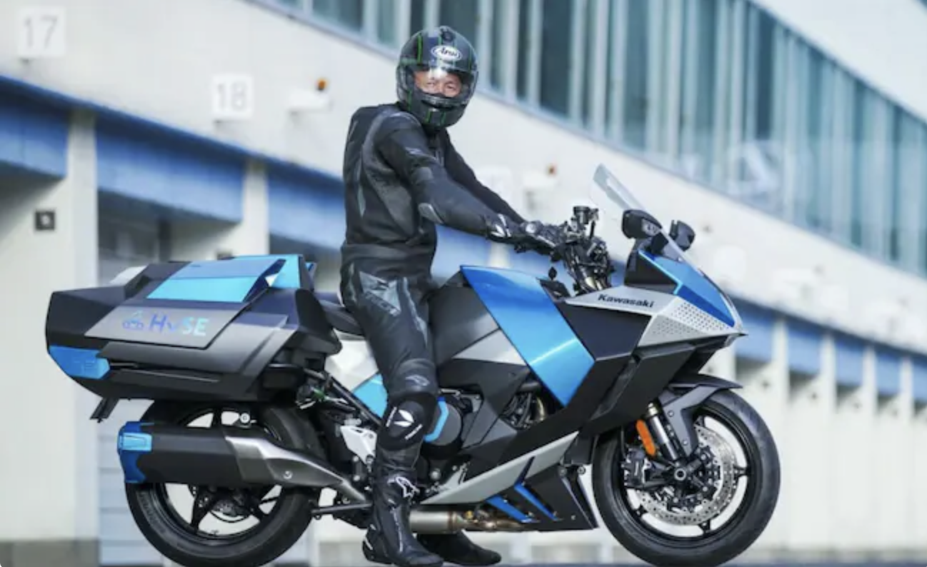 World's 1st Hydrogen Powered Motocycle Tested By Kawasaki